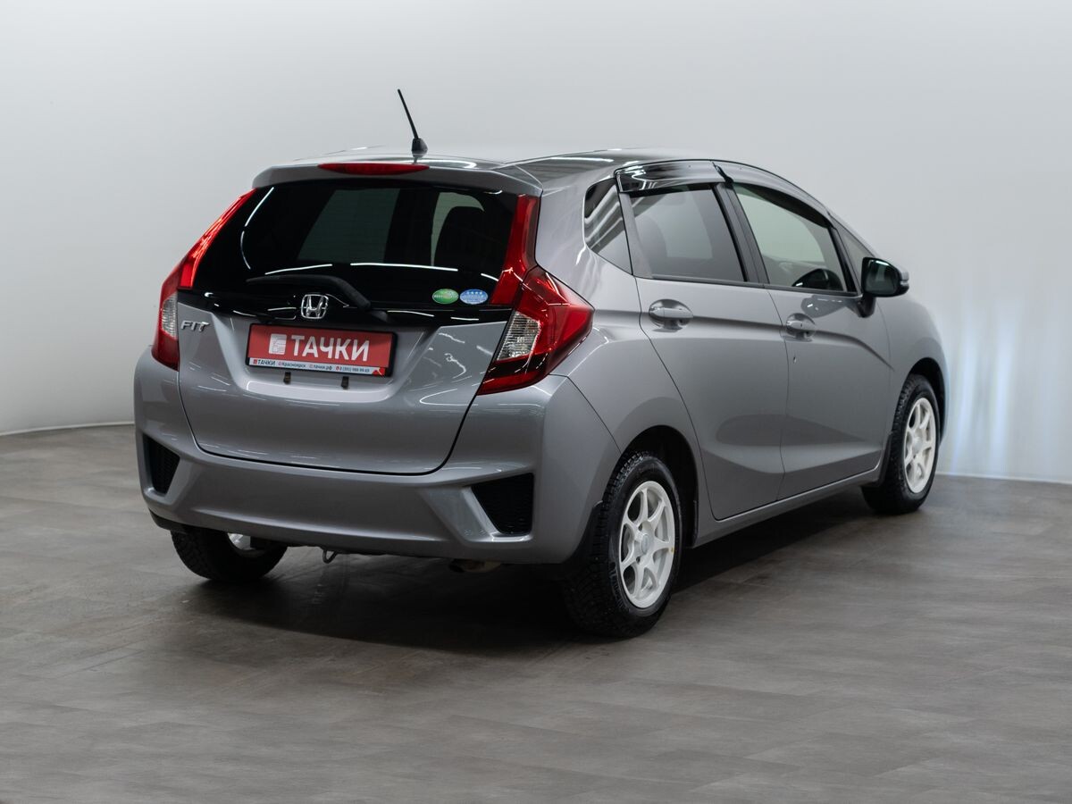 Honda Fit 2013 - фото автомобиля