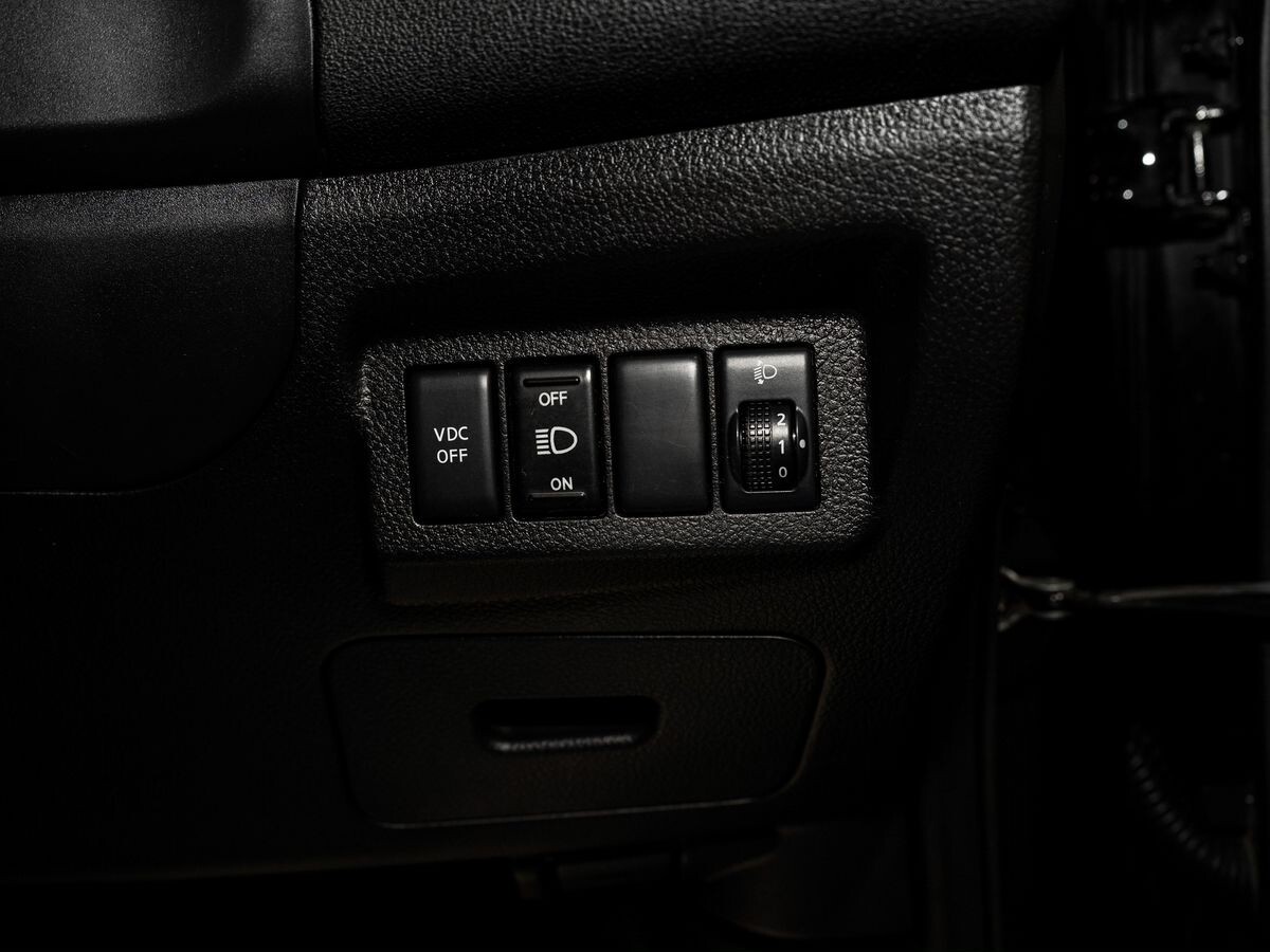 Nissan X-Trail 2009 - фото автомобиля
