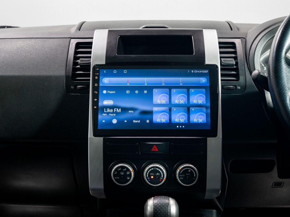 Nissan X-Trail 2009 - фото автомобиля