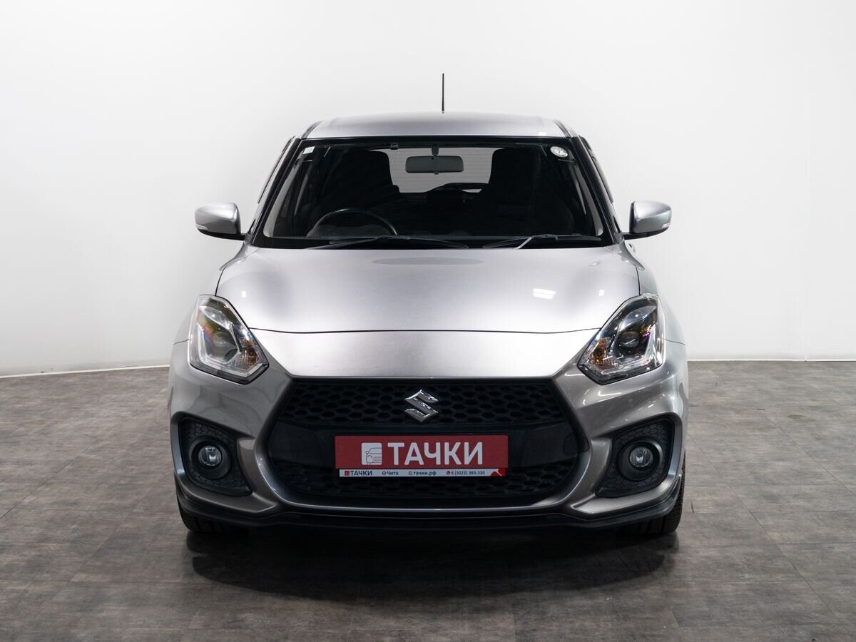 Suzuki Swift 2018 - фото автомобиля