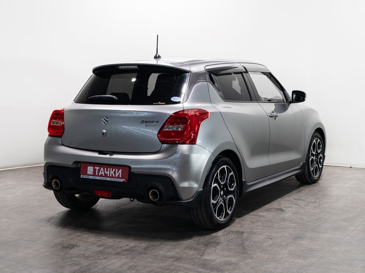 Suzuki Swift 2018 - фото автомобиля