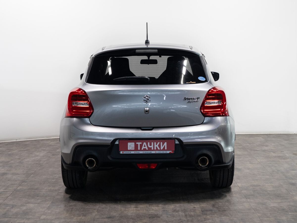 Suzuki Swift 2018 - фото автомобиля