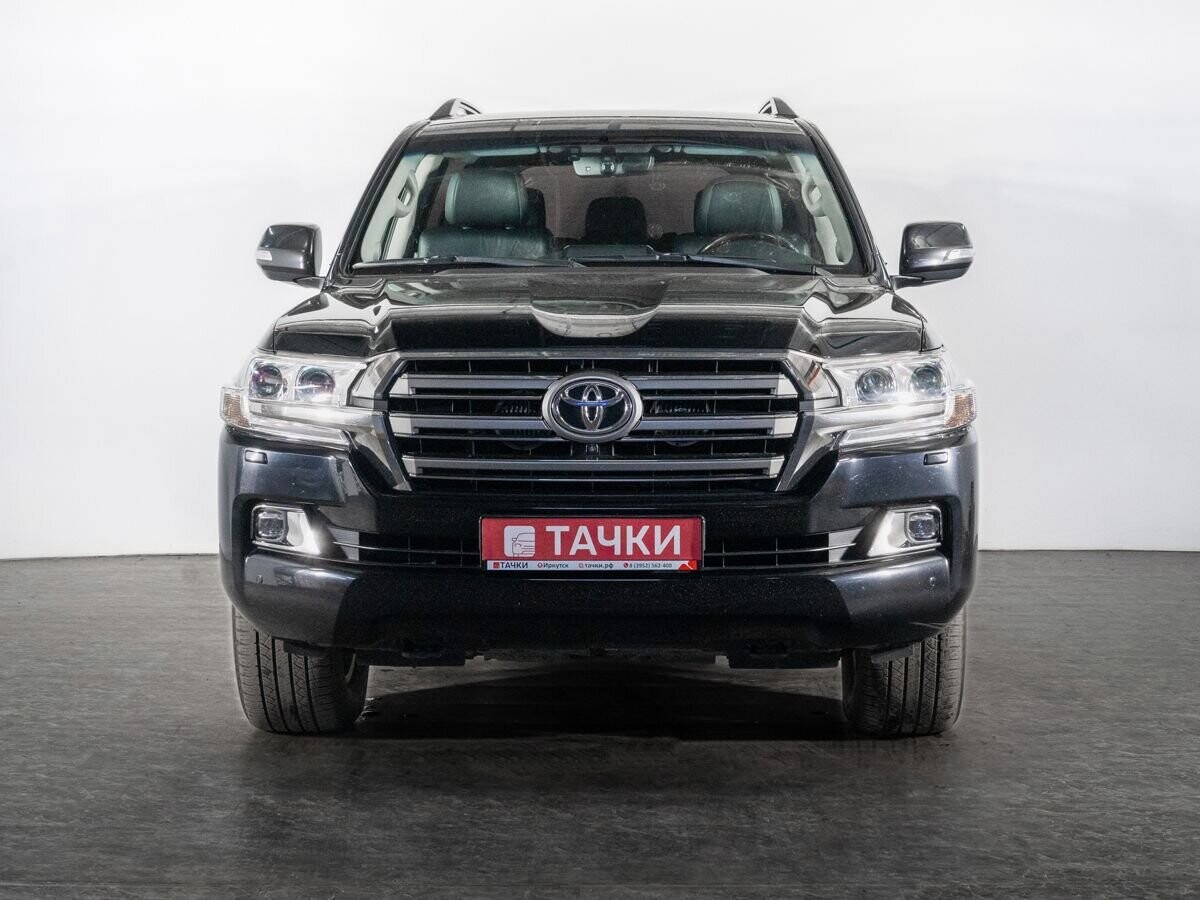 Toyota Land Cruiser 2018 - фото автомобиля