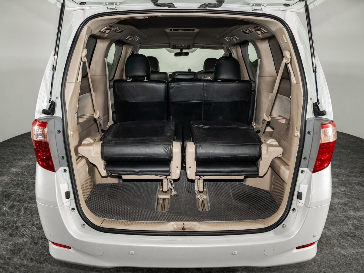 Toyota Alphard 2012 - фото автомобиля