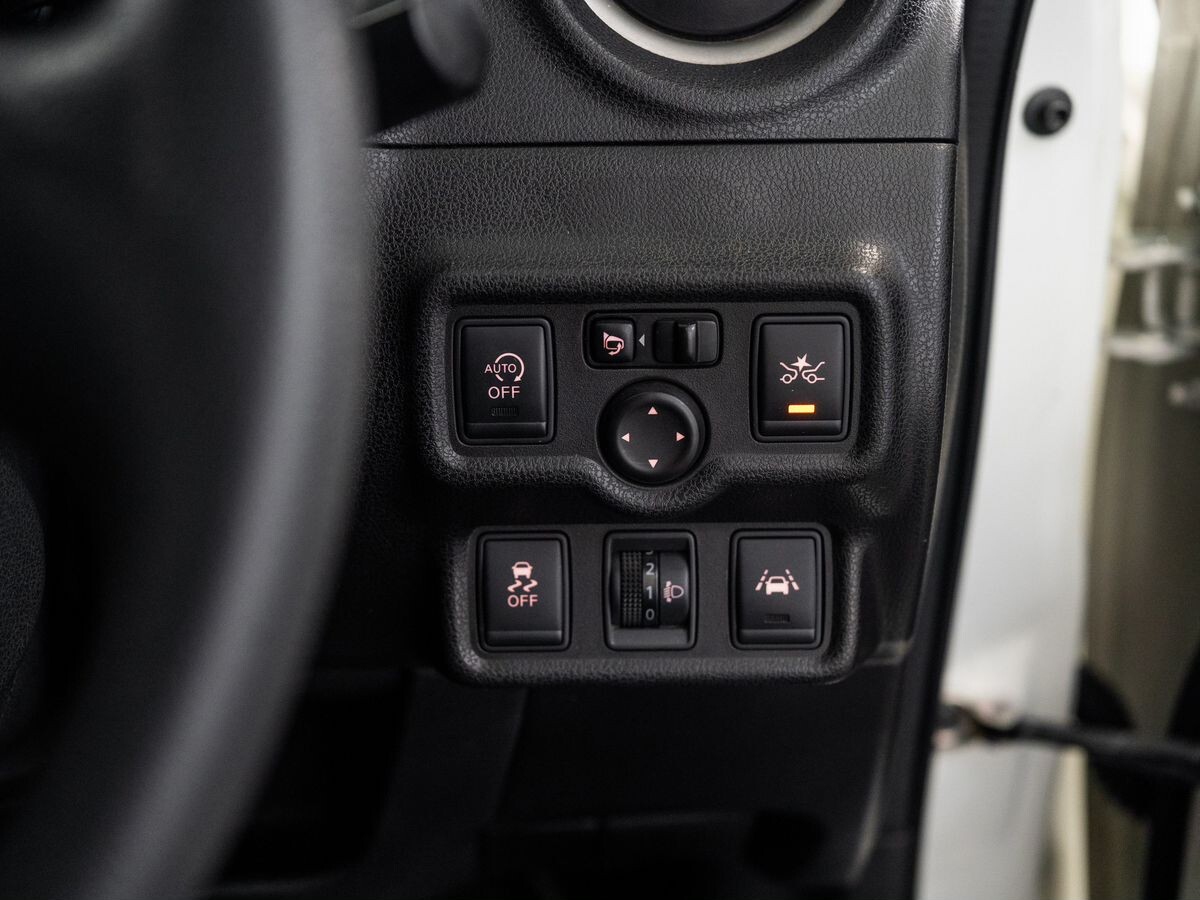 Nissan Note 2014 - фото автомобиля