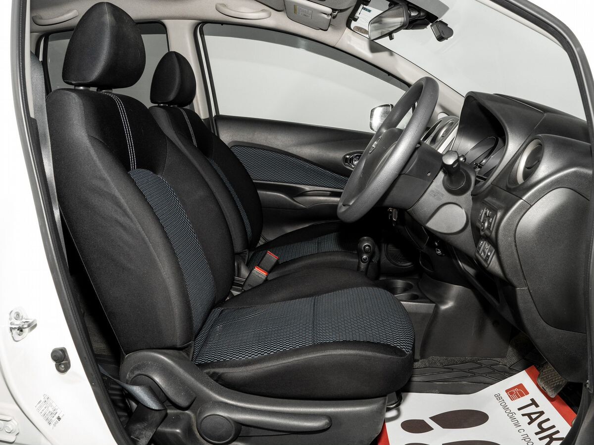 Nissan Note 2014 - фото автомобиля