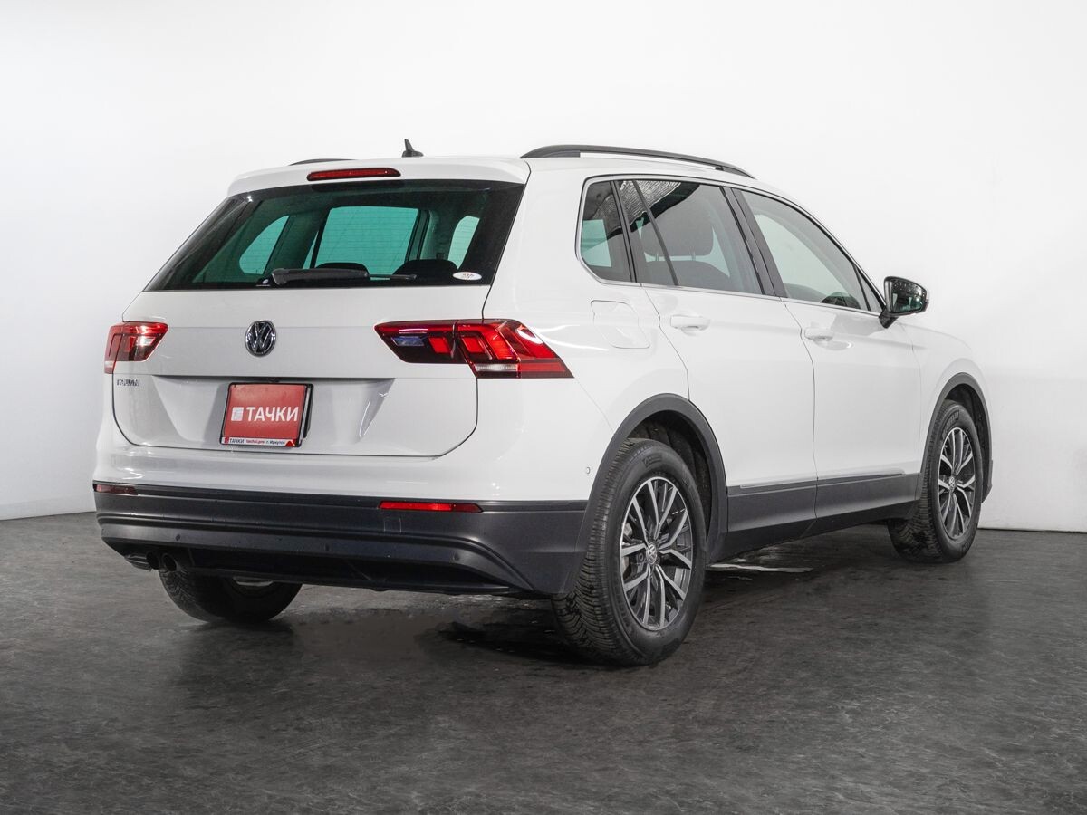 Volkswagen Tiguan 2018 - фото автомобиля