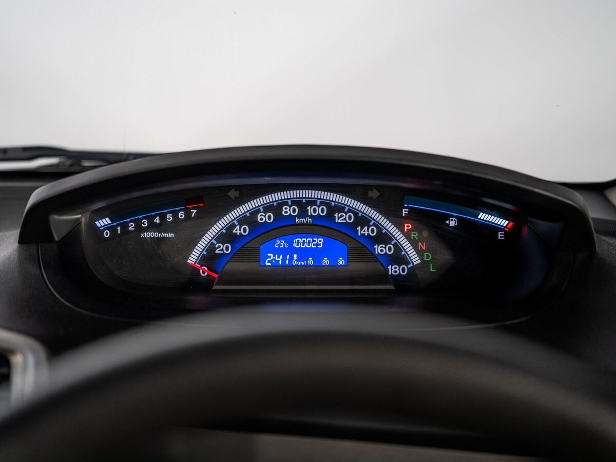 Honda Freed 2016 - фото автомобиля