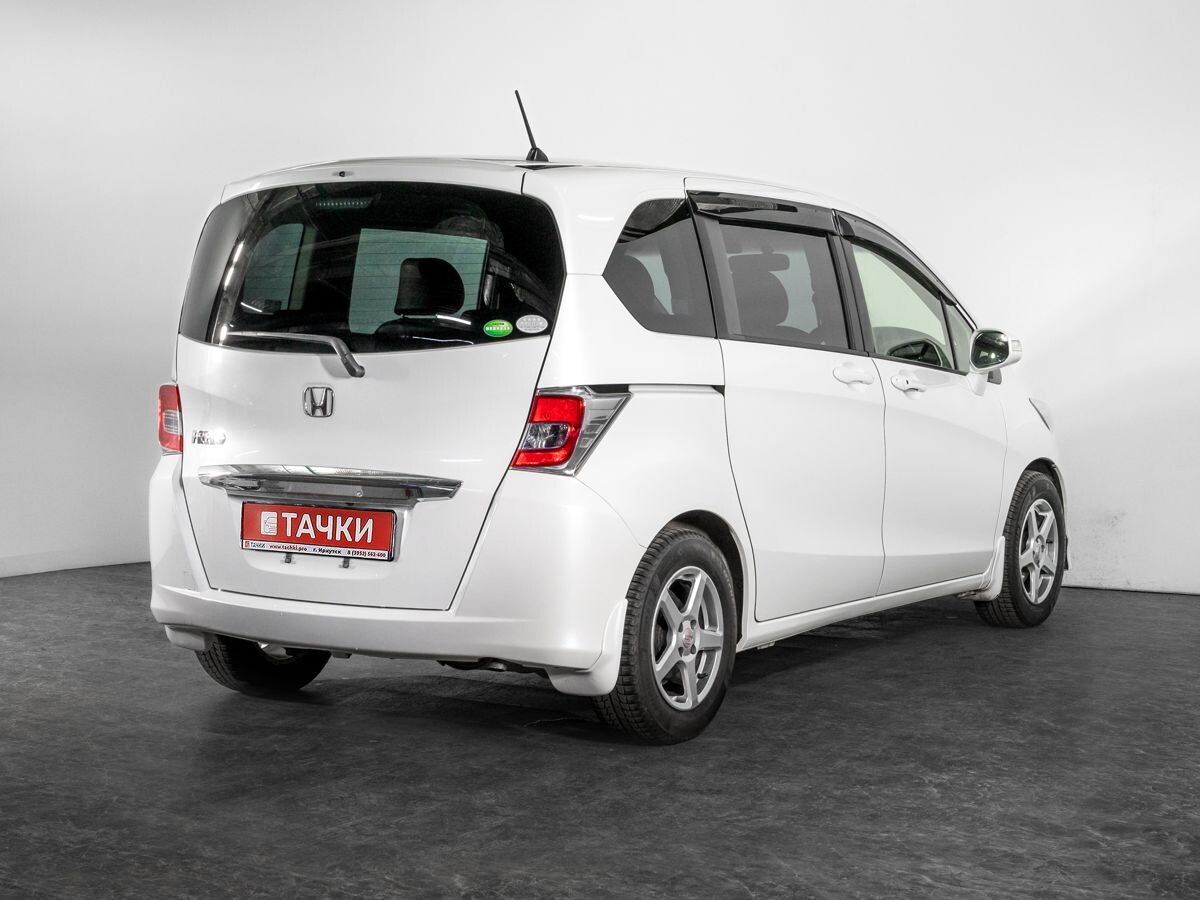 Honda Freed 2016 - фото автомобиля