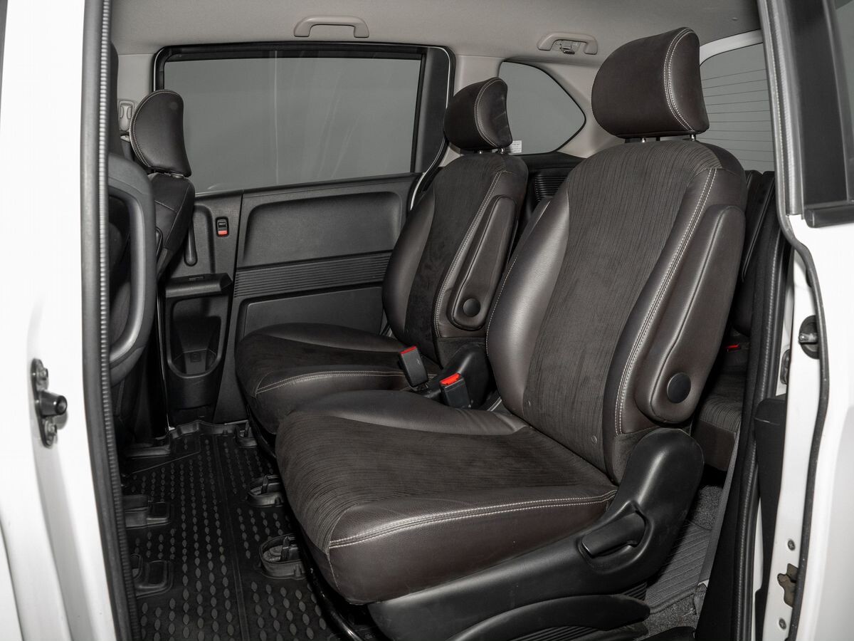 Honda Freed 2016 - фото автомобиля