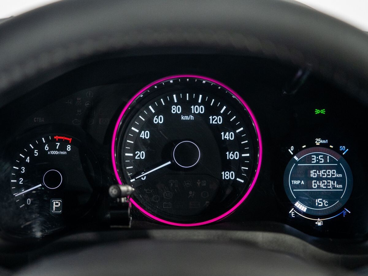 Honda Vezel 2014 - фото автомобиля