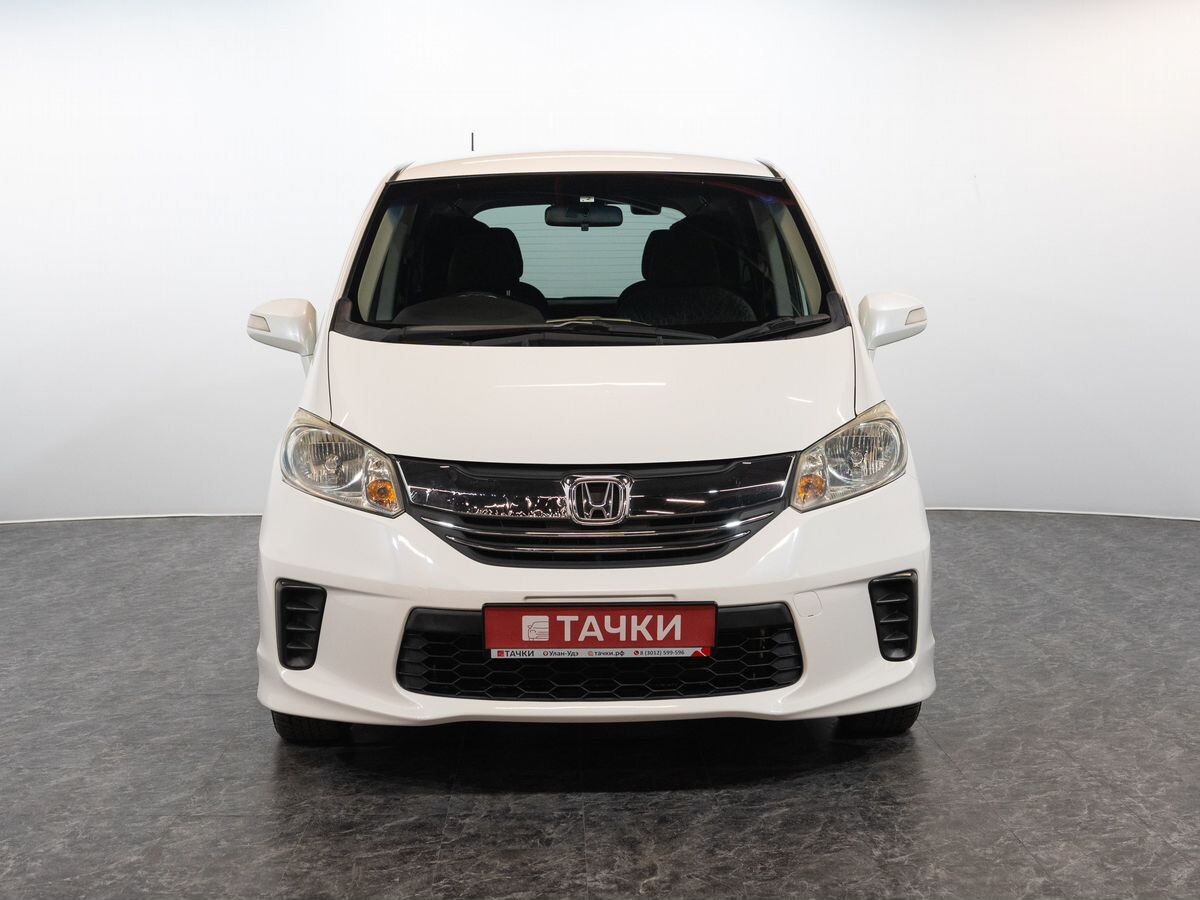 Honda Freed 2014 - фото автомобиля