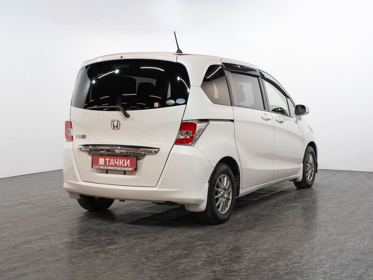 Honda Freed 2014 - фото автомобиля