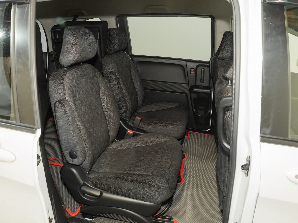 Honda Freed 2014 - фото автомобиля