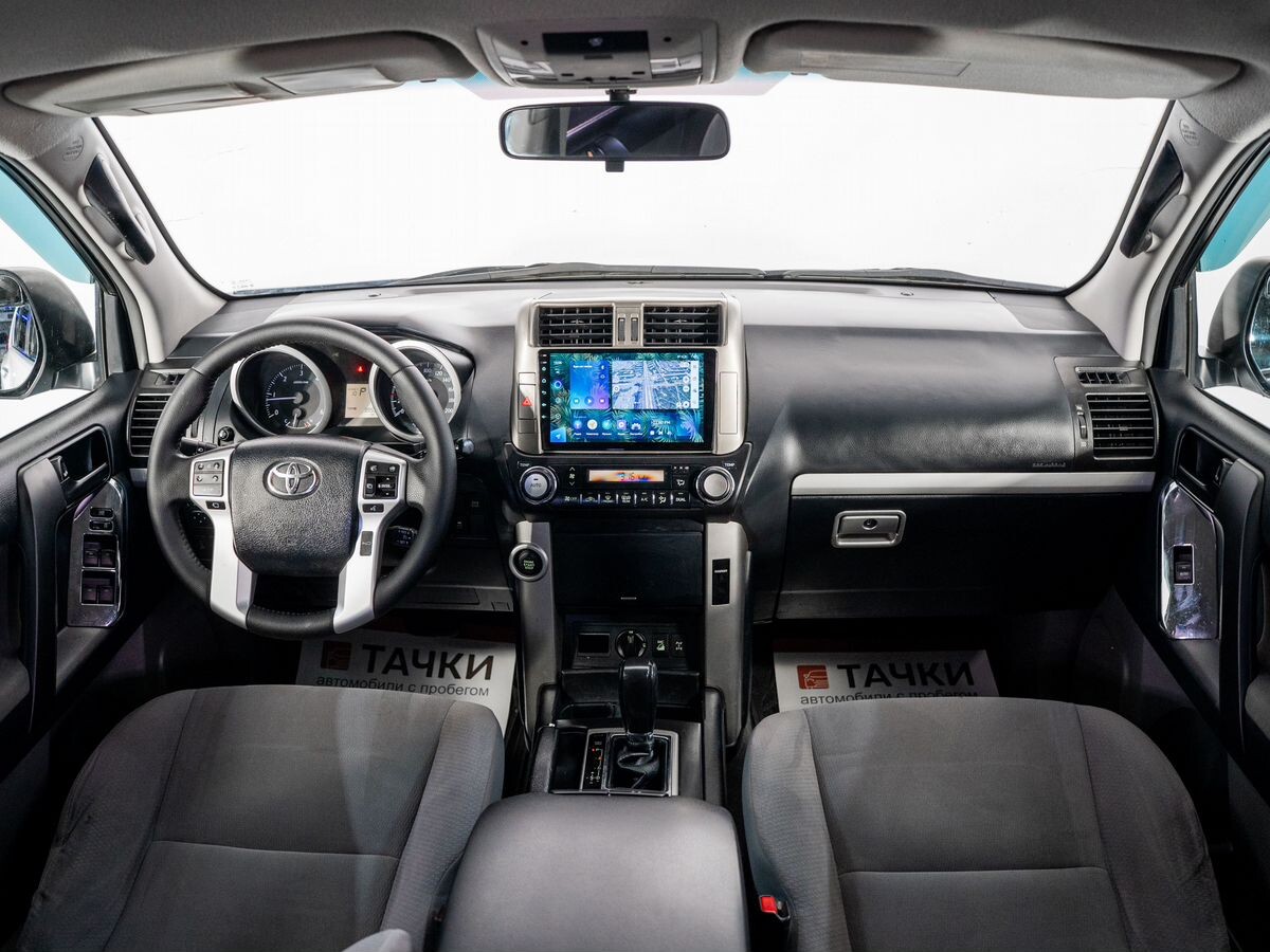 Toyota Land Cruiser Prado 2012 - фото автомобиля