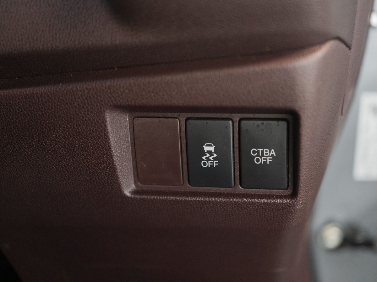 Honda N-WGN 2013 - фото автомобиля