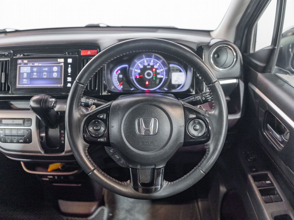 Honda N-WGN 2013 - фото автомобиля