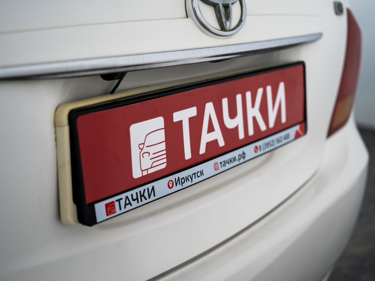 Toyota Corolla Axio 2008 - фото автомобиля