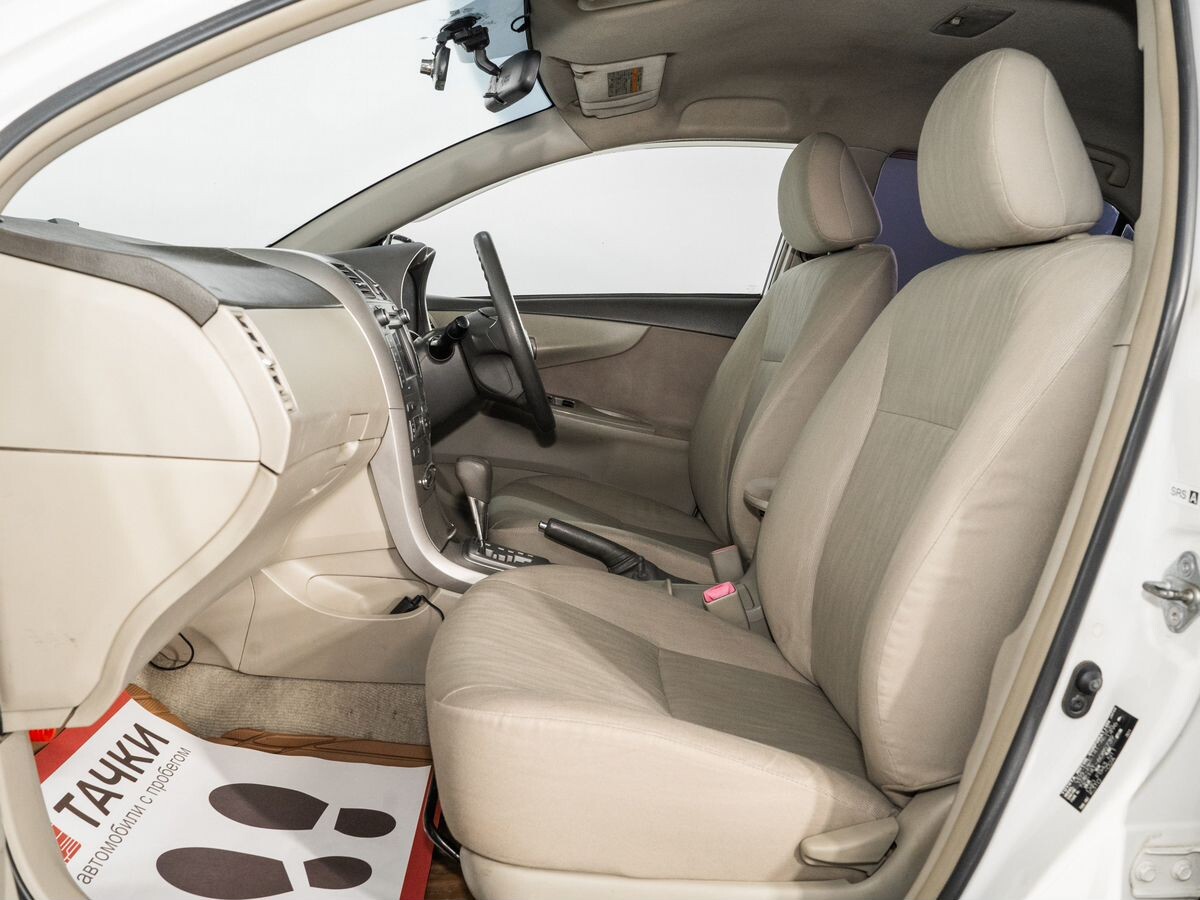 Toyota Corolla Axio 2008 - фото автомобиля