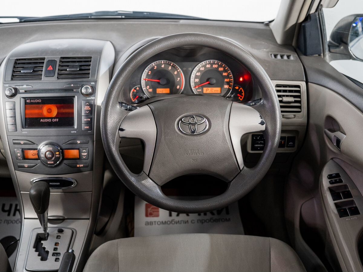Toyota Corolla Axio 2008 - фото автомобиля