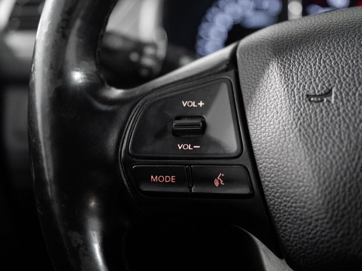 Kia Rio 2014 - фото автомобиля