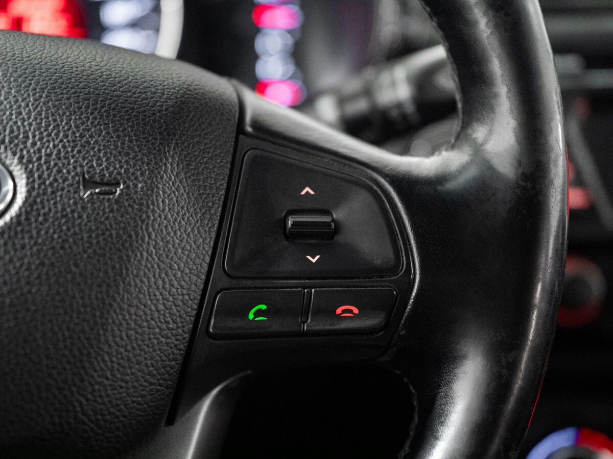 Kia Rio 2014 - фото автомобиля