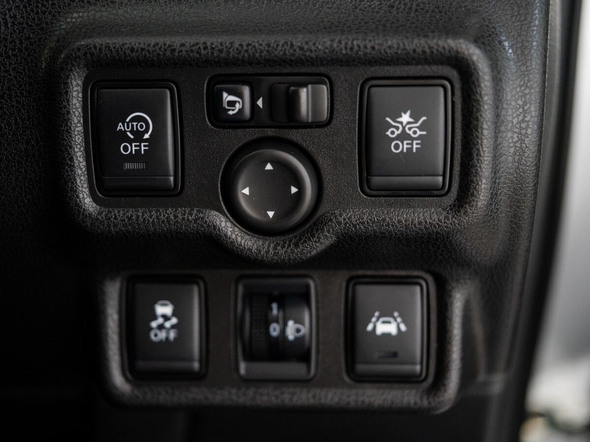Nissan Note 2018 - фото автомобиля