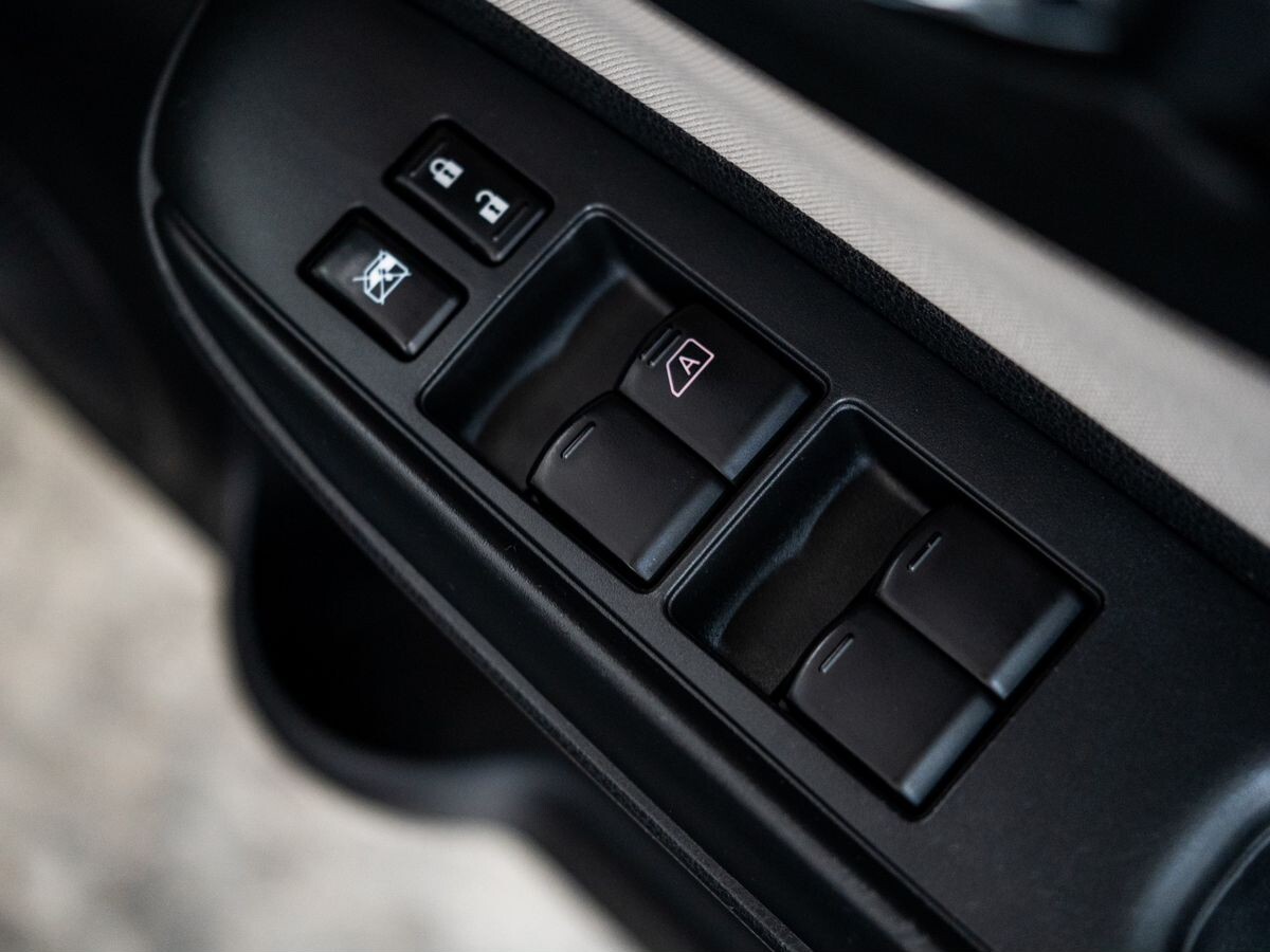 Nissan Note 2018 - фото автомобиля