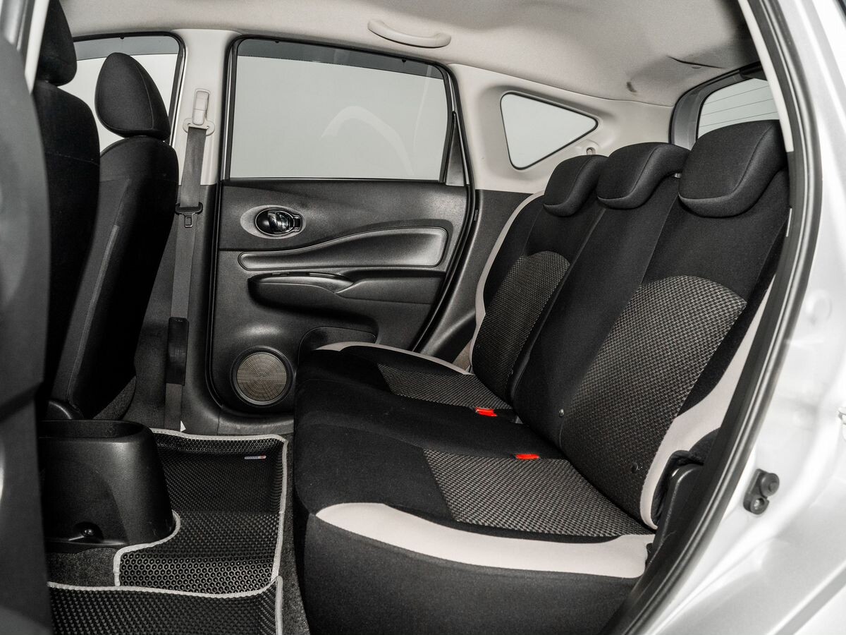 Nissan Note 2018 - фото автомобиля
