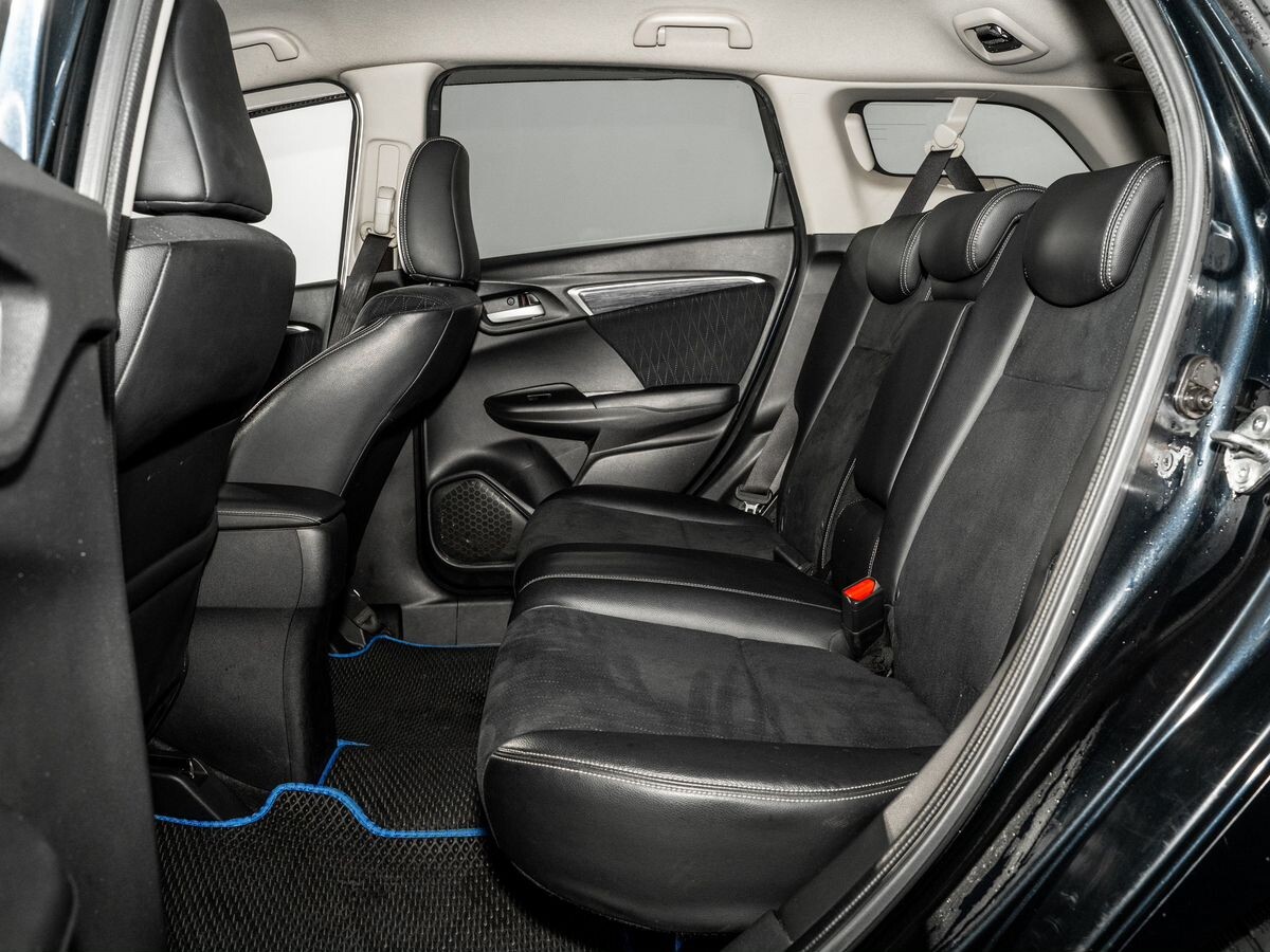   2015 - фото автомобиля