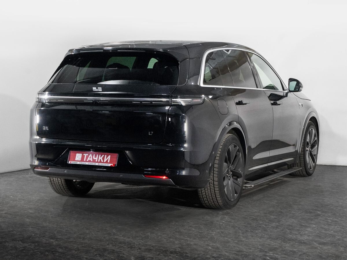 Li L7 2023 - фото автомобиля
