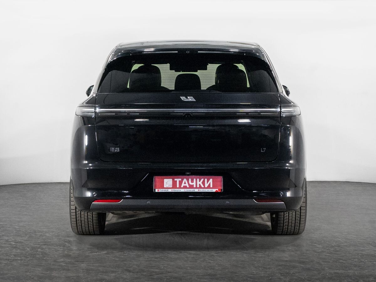 Li L7 2023 - фото автомобиля