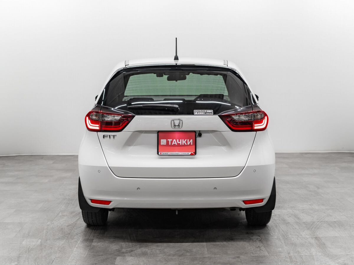 Honda Fit 2021 - фото автомобиля