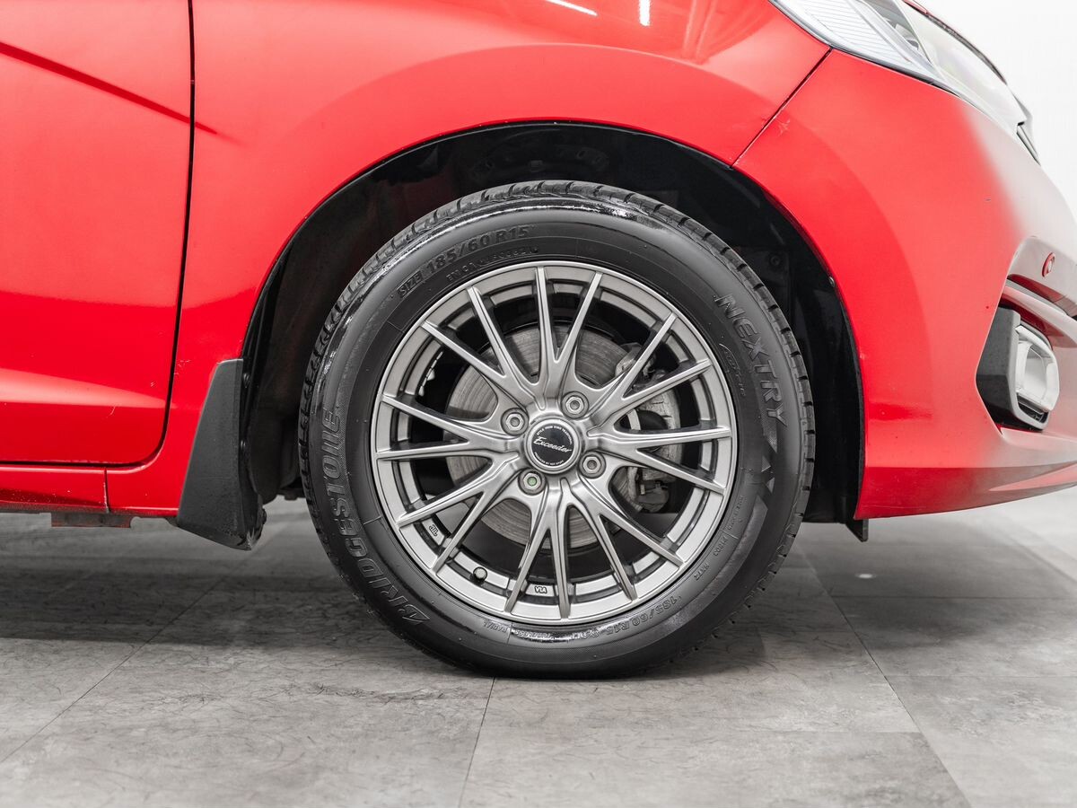 Honda Fit 2018 - фото автомобиля