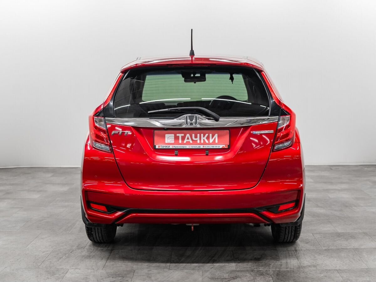 Honda Fit 2018 - фото автомобиля