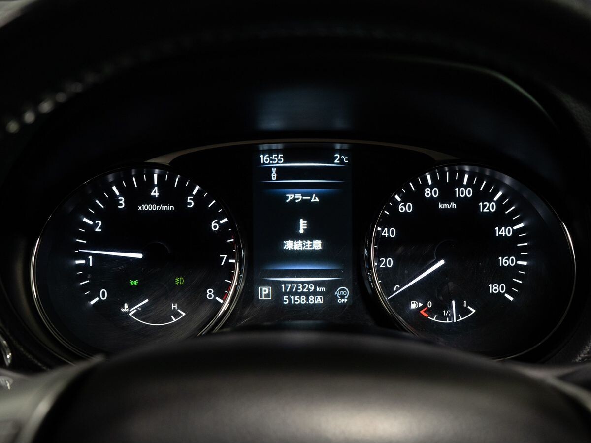 Nissan X-Trail 2015 - фото автомобиля