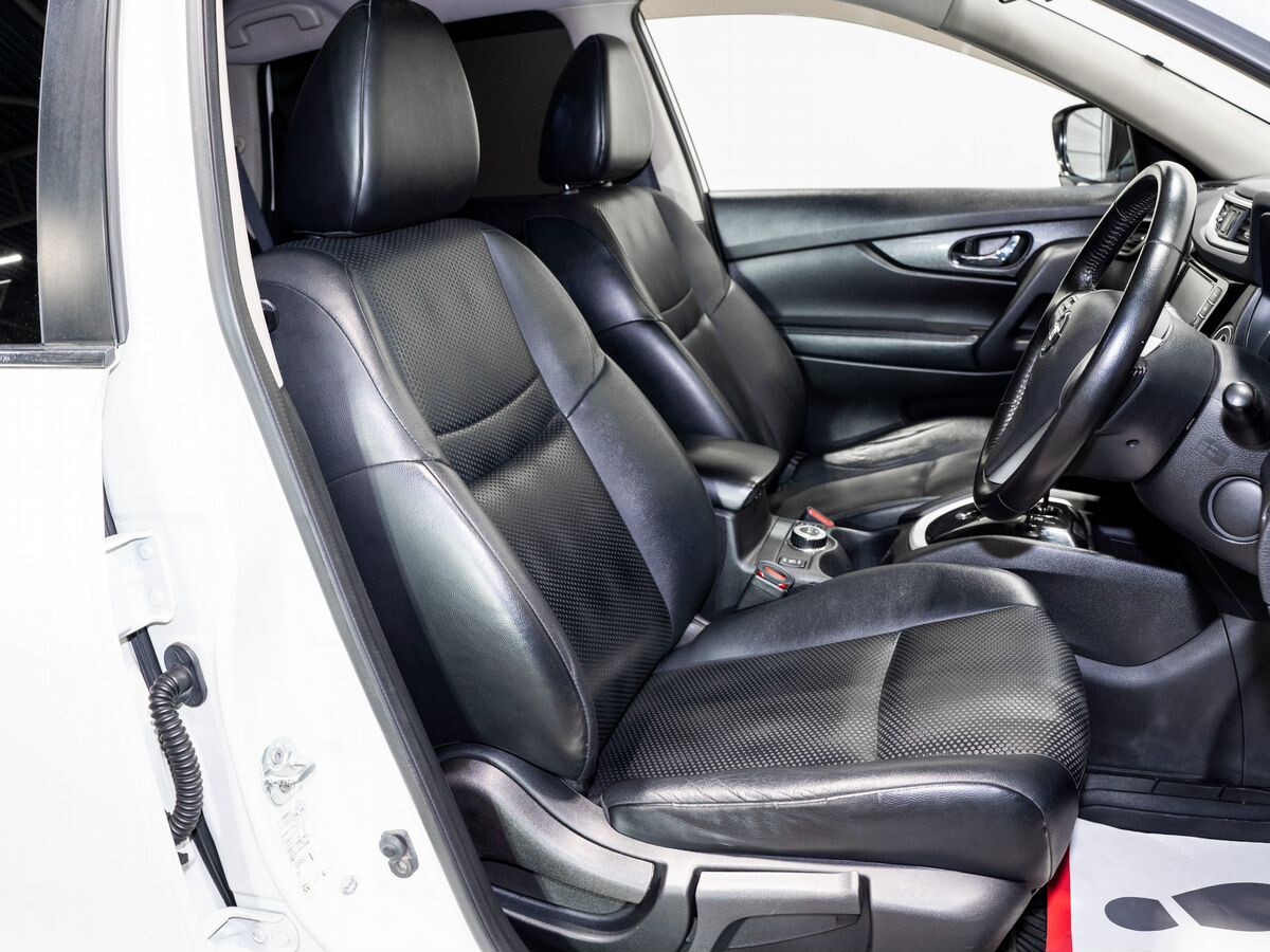 Nissan X-Trail 2015 - фото автомобиля