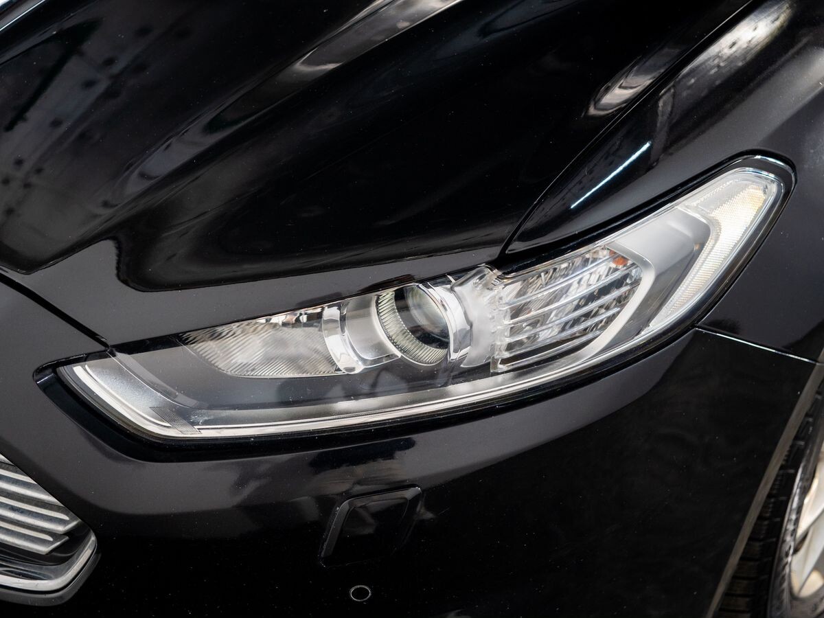Ford Mondeo 2015 - фото автомобиля