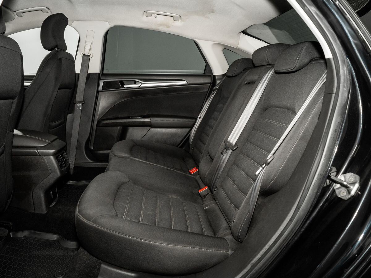 Ford Mondeo 2015 - фото автомобиля