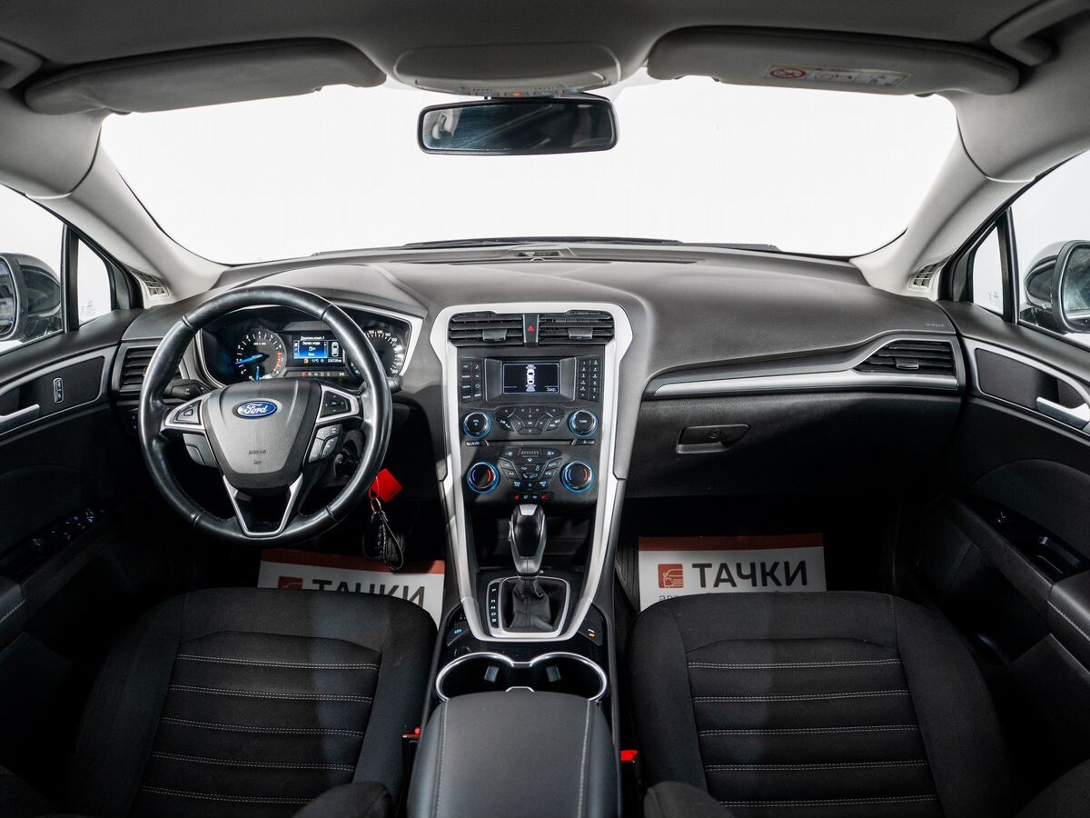 Ford Mondeo 2015 - фото автомобиля