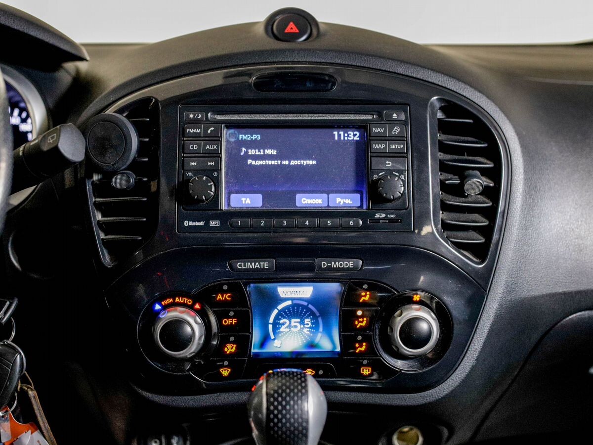 Nissan Juke 2013 - фото автомобиля
