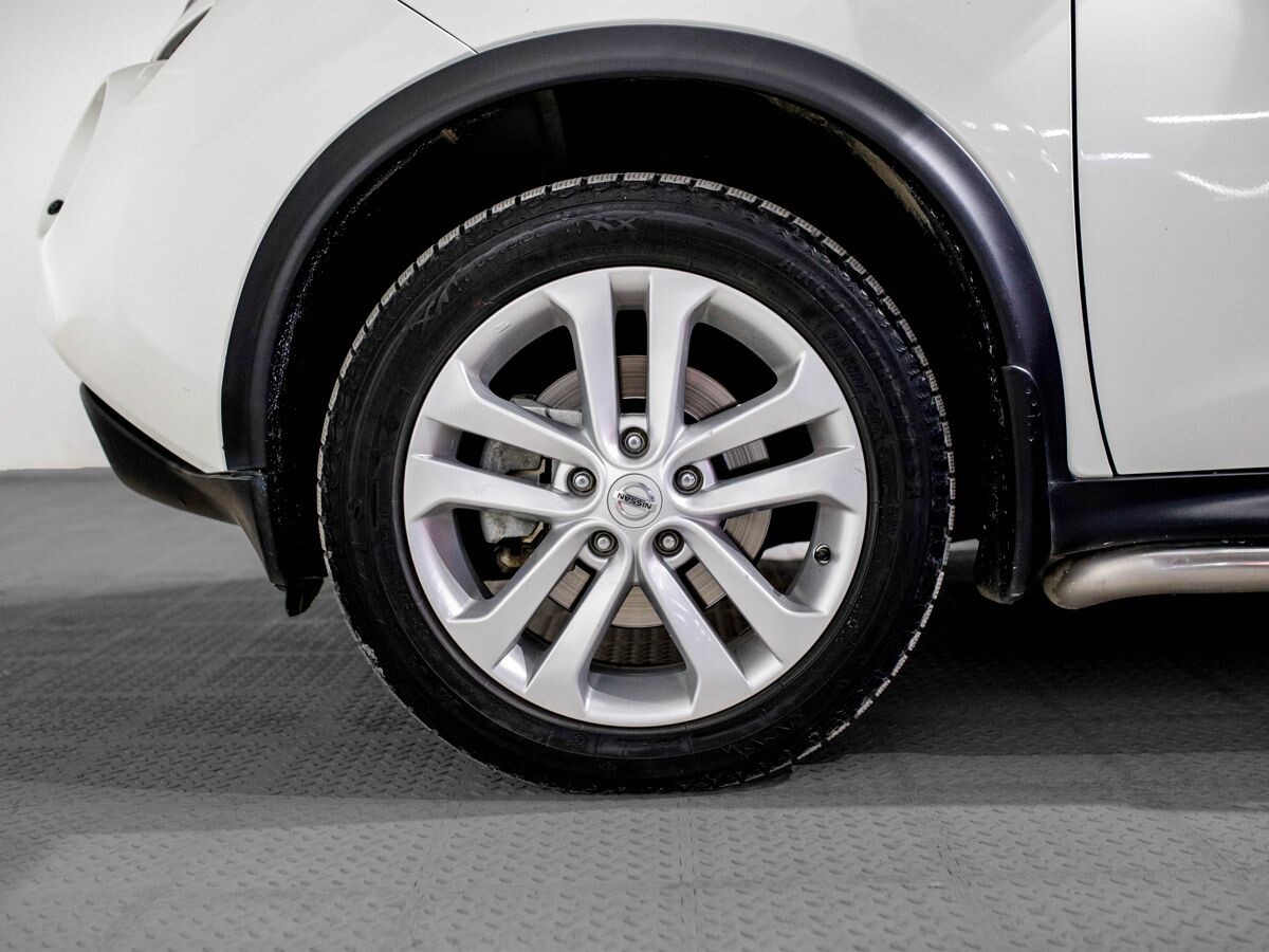 Nissan Juke 2013 - фото автомобиля