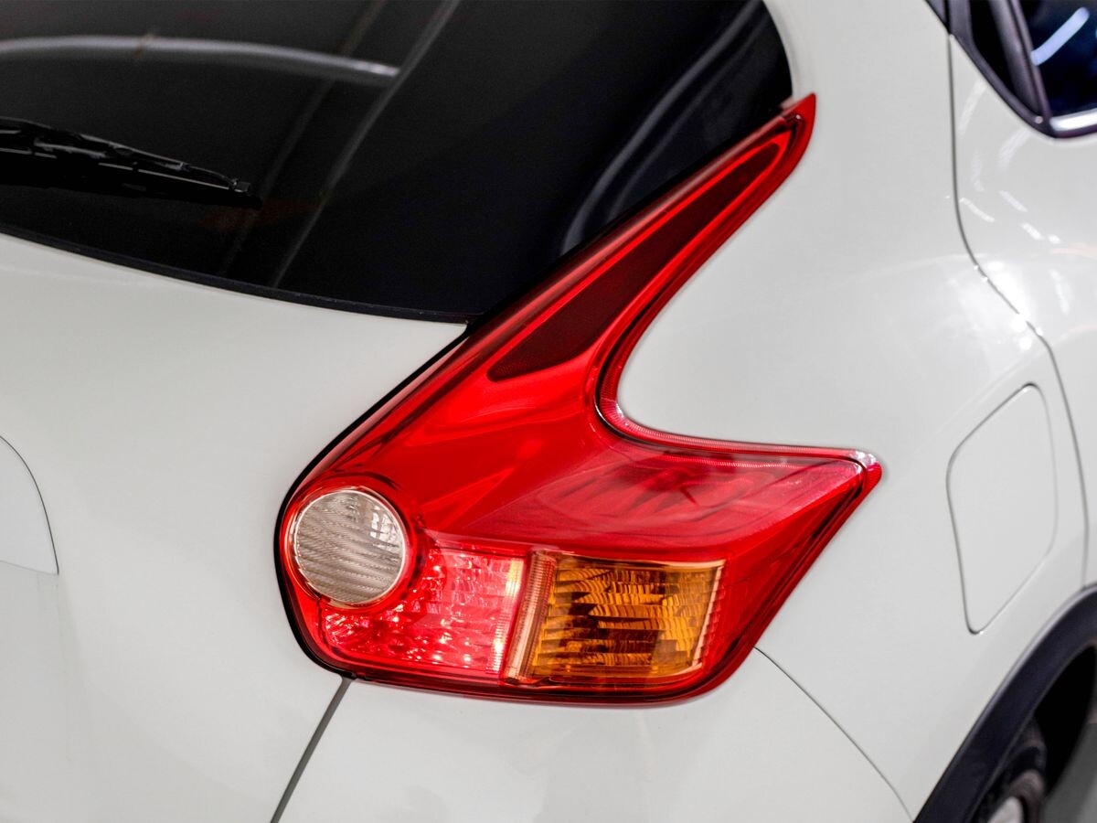 Nissan Juke 2013 - фото автомобиля
