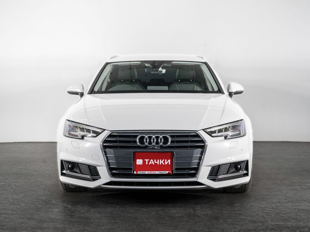 Audi A4 2019 - фото автомобиля