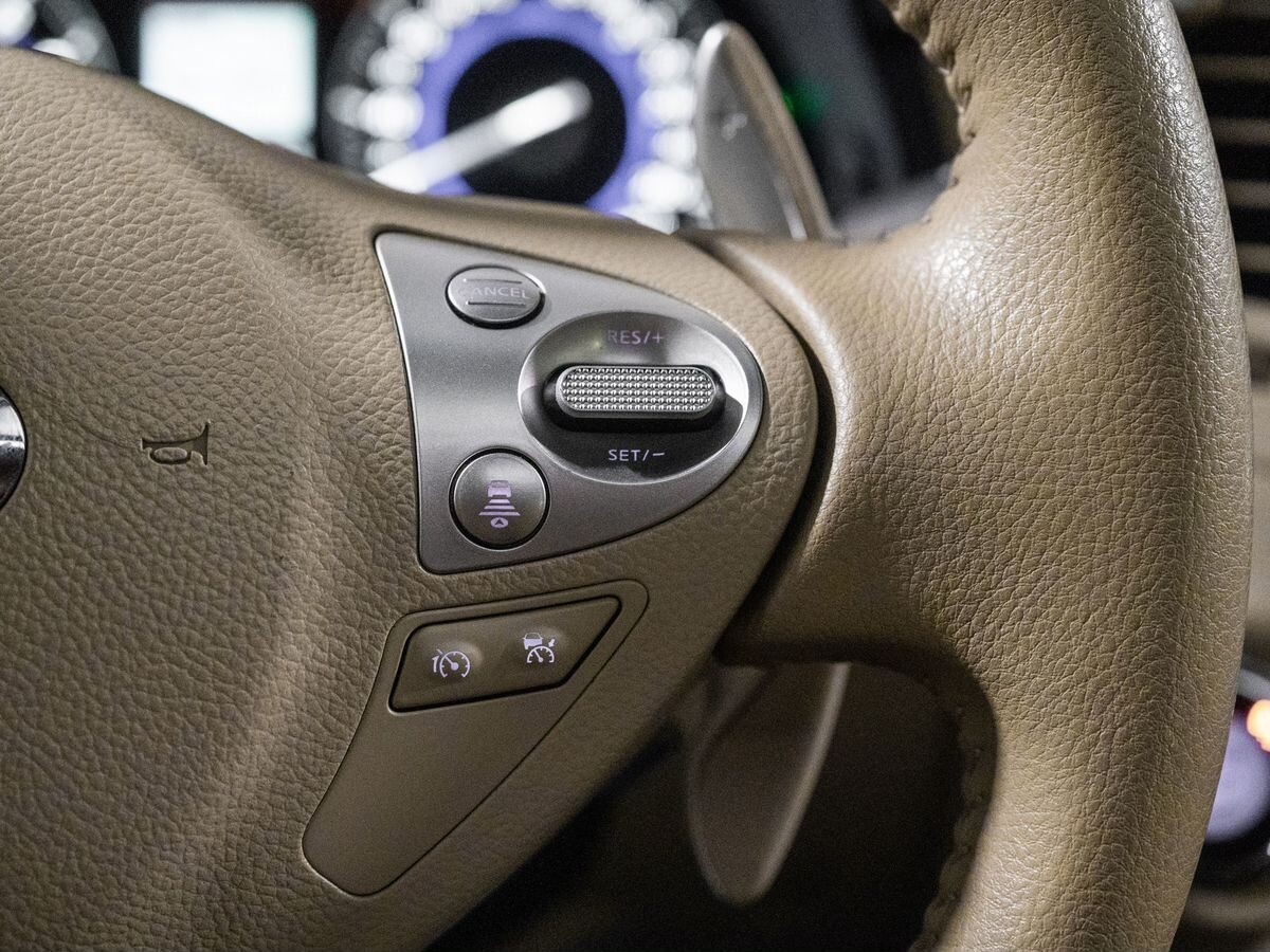Infiniti FX37 2011 - фото автомобиля