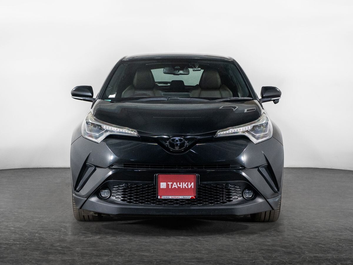 Toyota C-HR 2018 - фото автомобиля