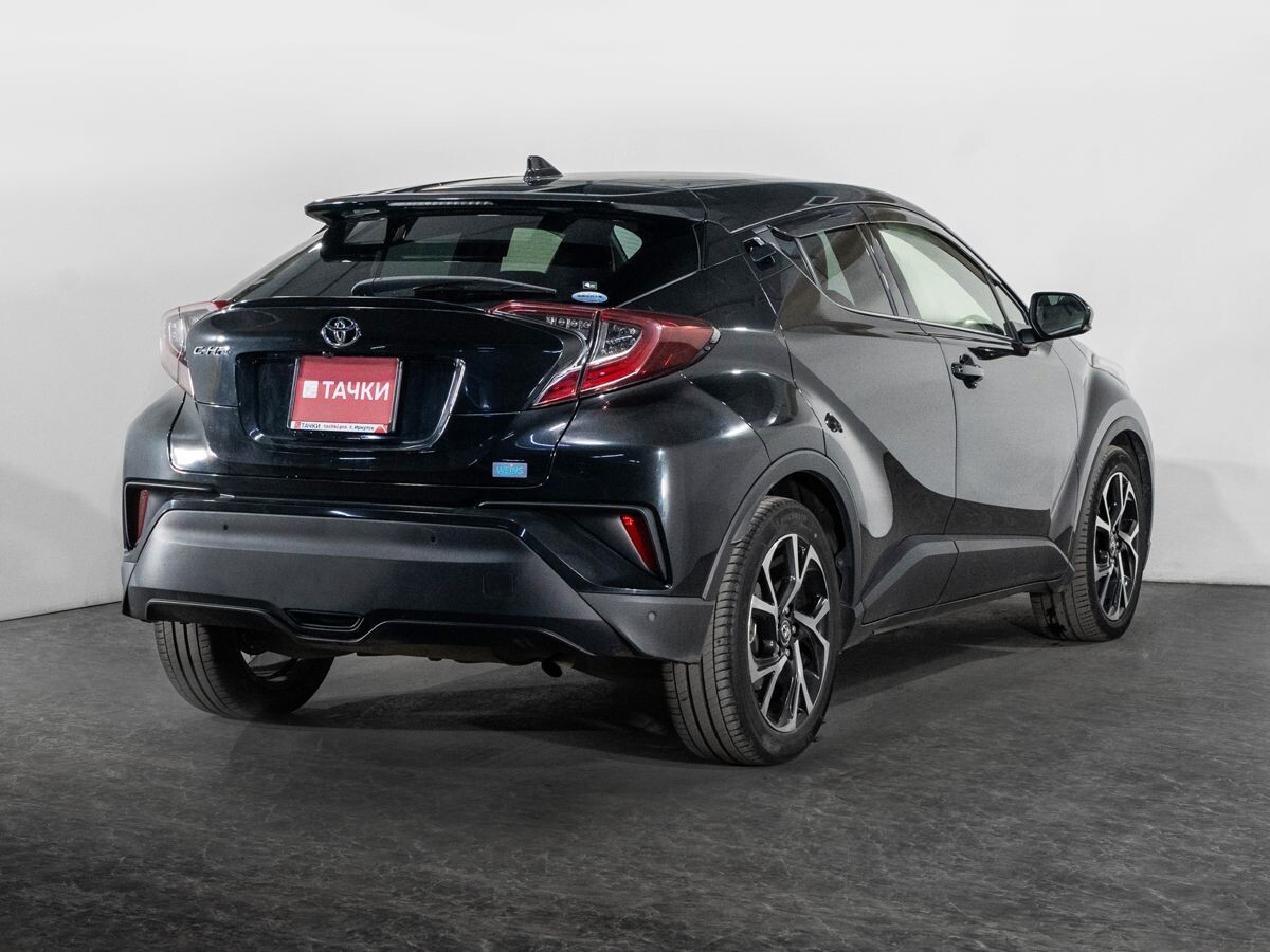 Toyota C-HR 2018 - фото автомобиля