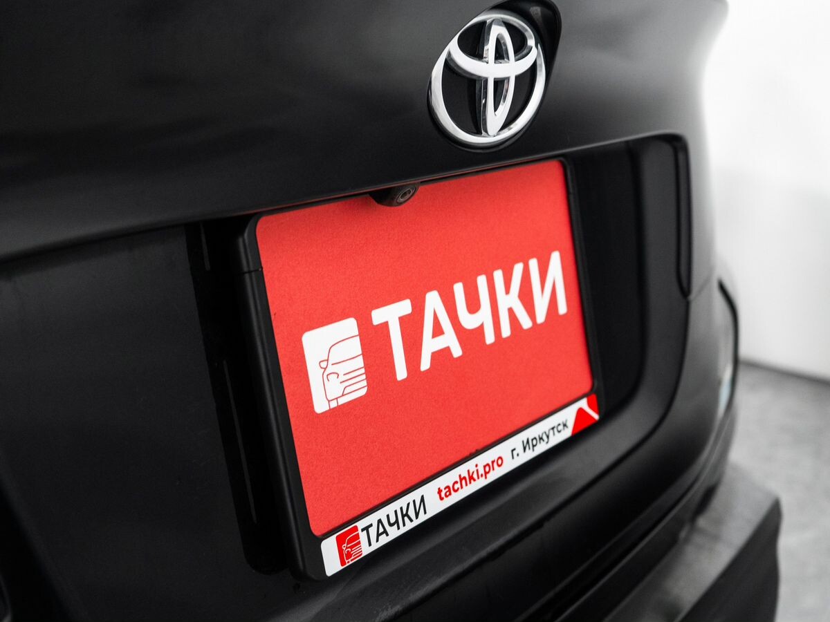 Toyota C-HR 2018 - фото автомобиля