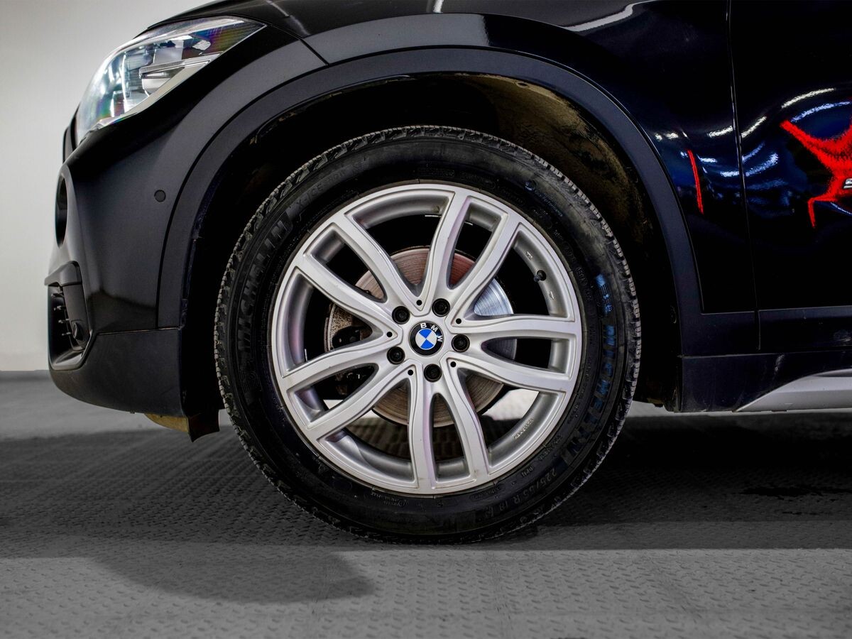 BMW X1 2016 - фото автомобиля