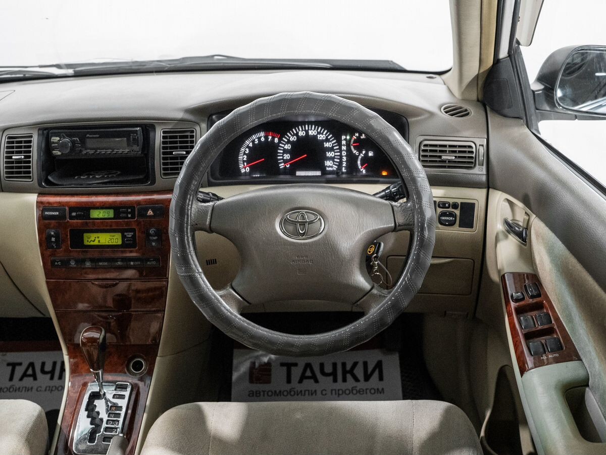 Toyota Corolla 2003 - фото автомобиля